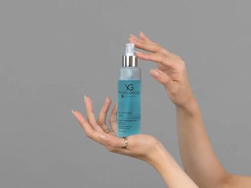 Young Goose Blue Peptide Spray: The Blue Mist Your Skin Didn’t Know It Needed