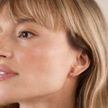 JaxKelly Open Mini Hoop Earrings Blue Sapphire (18k Gold)